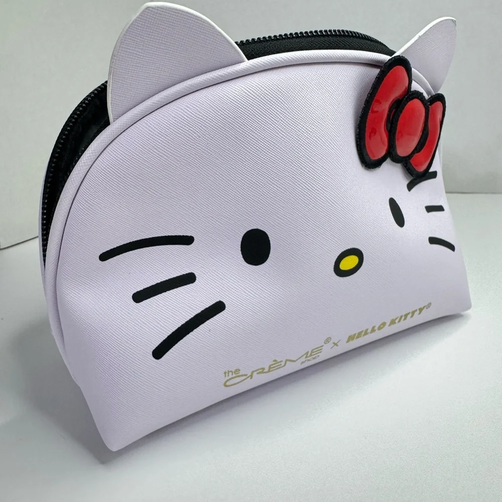 Hello Kitty x The Crème Shop Dome Makeup Travel Pouch (Red) - Picture 10 of 12